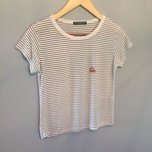 Brandy Melville crop top